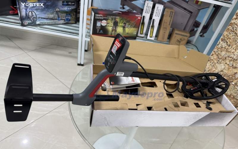Vanquish 360 trang bị công nghệ hiện đại giúp dò tìm nhanh và chính xác 