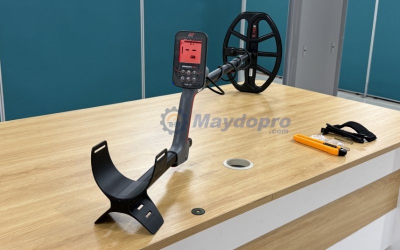 Máy dò kim loại Vanquish 560 dò tìm chính xác