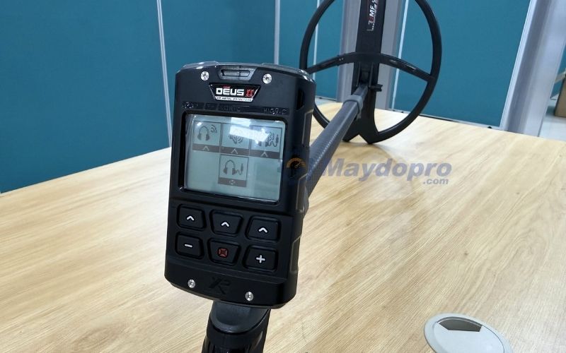 Máy dò kim loại dưới lòng đất XP DEUS II dò tìm hiệu quả