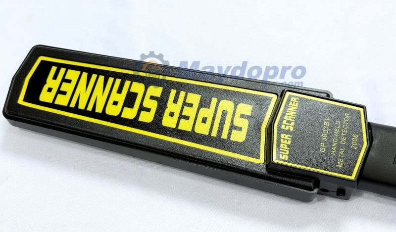 Tay dò kim loại Super Scanner GP-3003B1 có vùng dò rộng, độ nhạy cao
