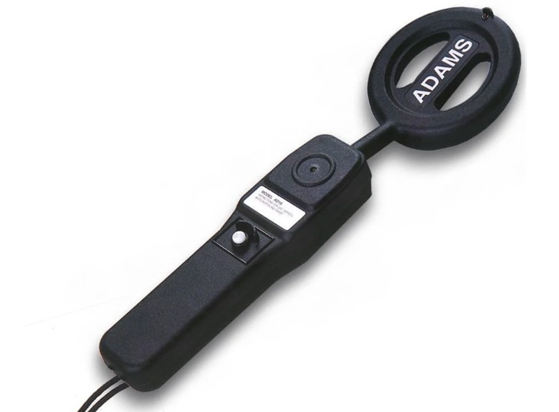 Adams AD16 sử dụng công nghệ hiện đại, dò chính xác