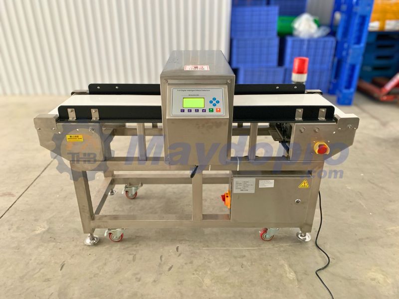 Máy dò CQ818 được làm từ thép không gỉ 304