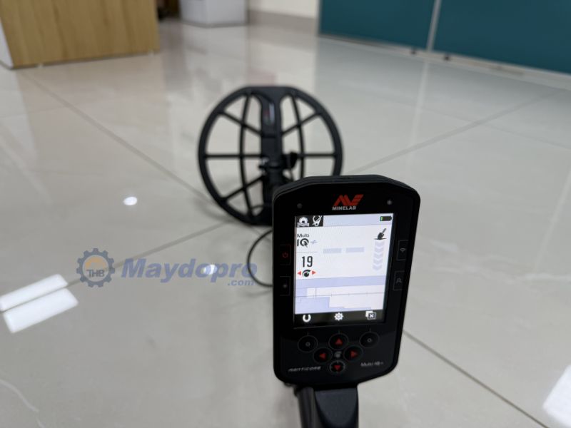 Thiết kế thân 3 đoạn bằng sợi carbon siêu nhẹ