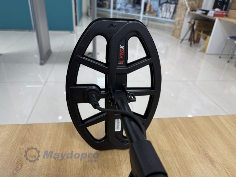 Vanquish 460 trang bị công nghệ Multi-IQ dò tìm nhanh và chính xác 