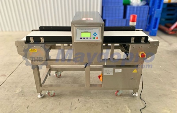 Máy dò kim loại trong thực phẩm CQ818
