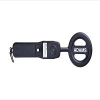 Tay dò kim loại Adams AD16