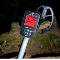 Máy dò kim loại Vanquish 460
